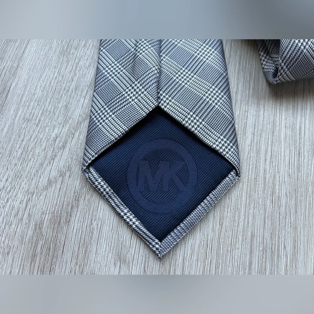 Michael Kors | Silk Neck Tie - Picture 2 of 10